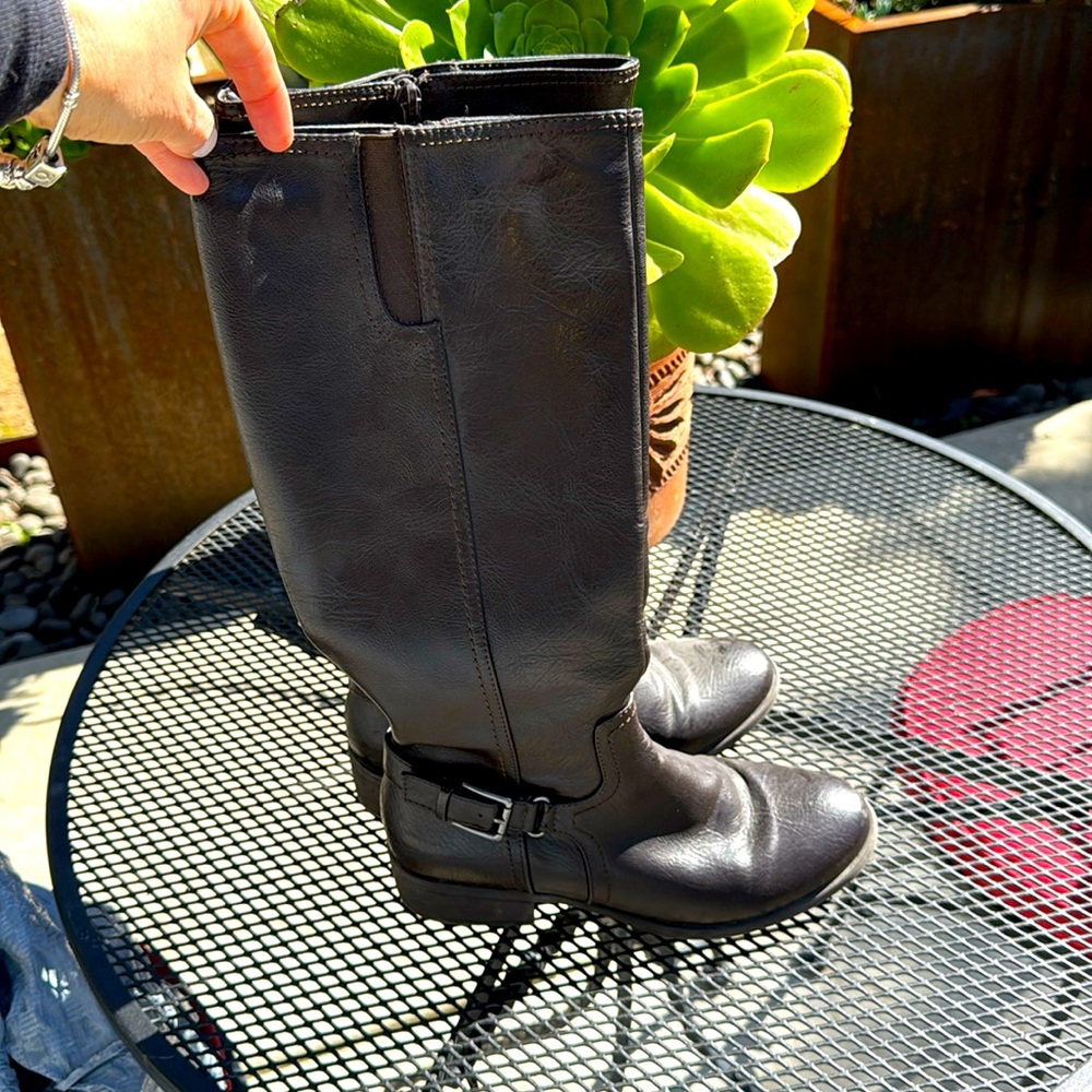 Like new boot